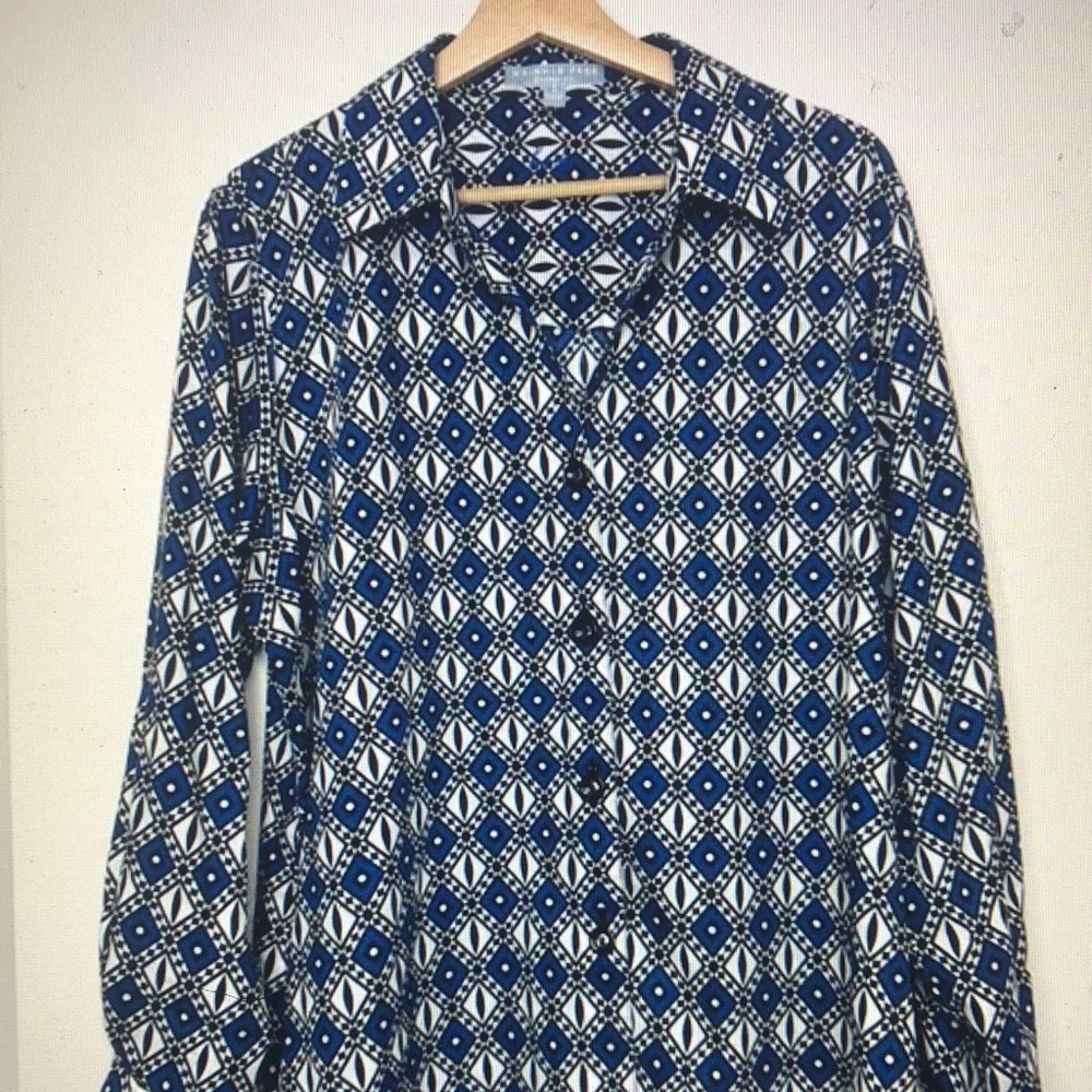 Foxcroft Blue and White Geometric Button Down Shirt
